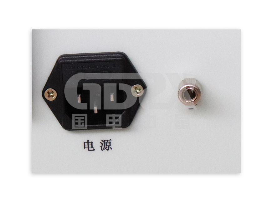 ZX3030B-三相交直流標準源電源、接地