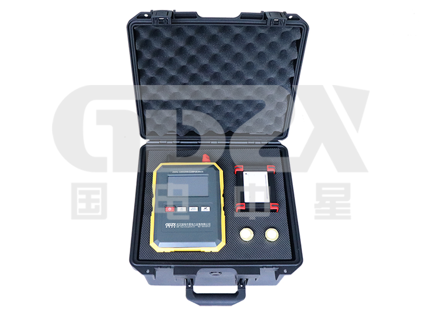 回路手持.jpg 回路手持.jpg